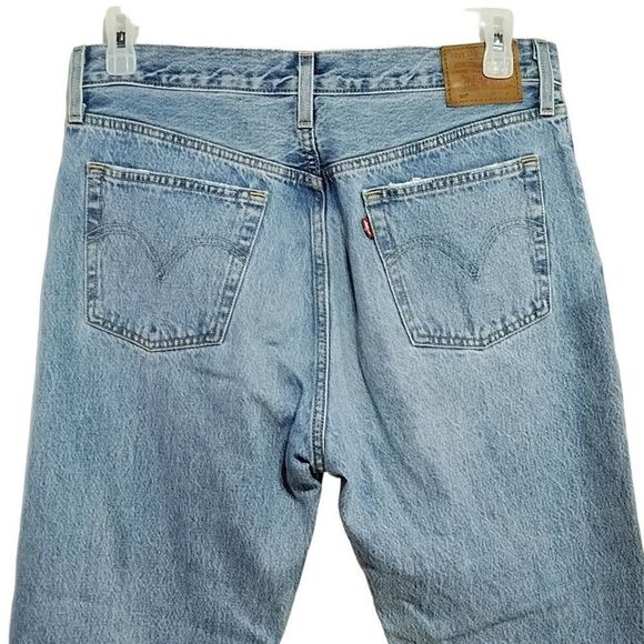 Levi's 501 Distressed Classic Straight Jeans Light Blue Sz 34 x28 - Picture 4 of 12